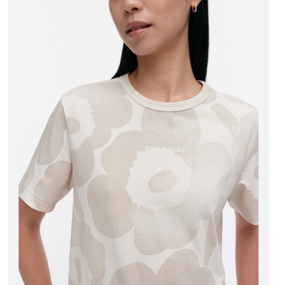 Marimekko Silla‎ Unikko T-Shirt Beige Off-White Floral Cotton Tee Petite XS